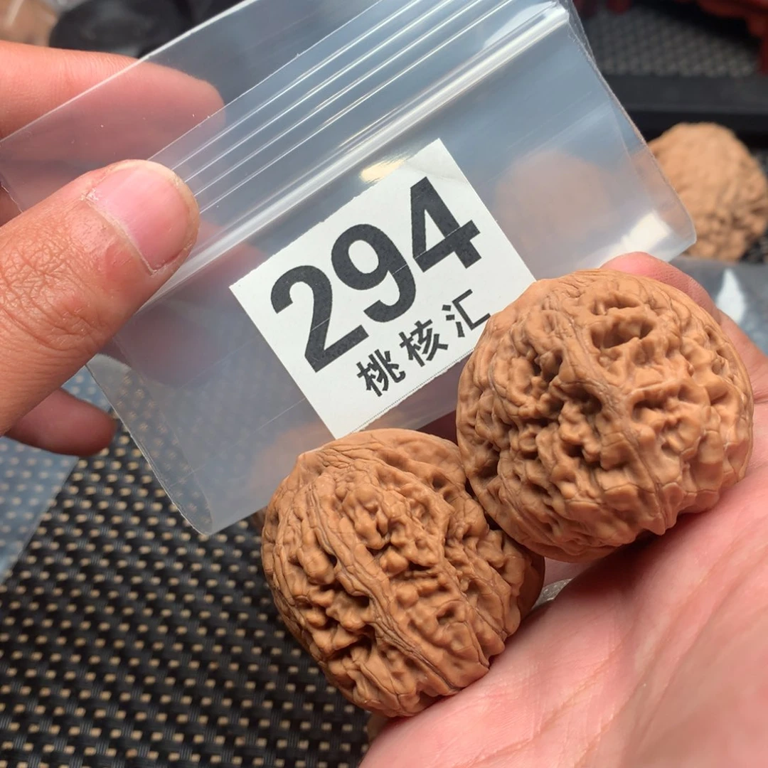 文玩核桃把件凤凰台40