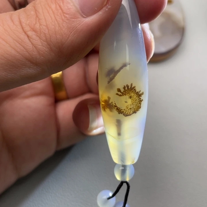 玛瑙/玉髓颈饰未镶嵌座*鲸
