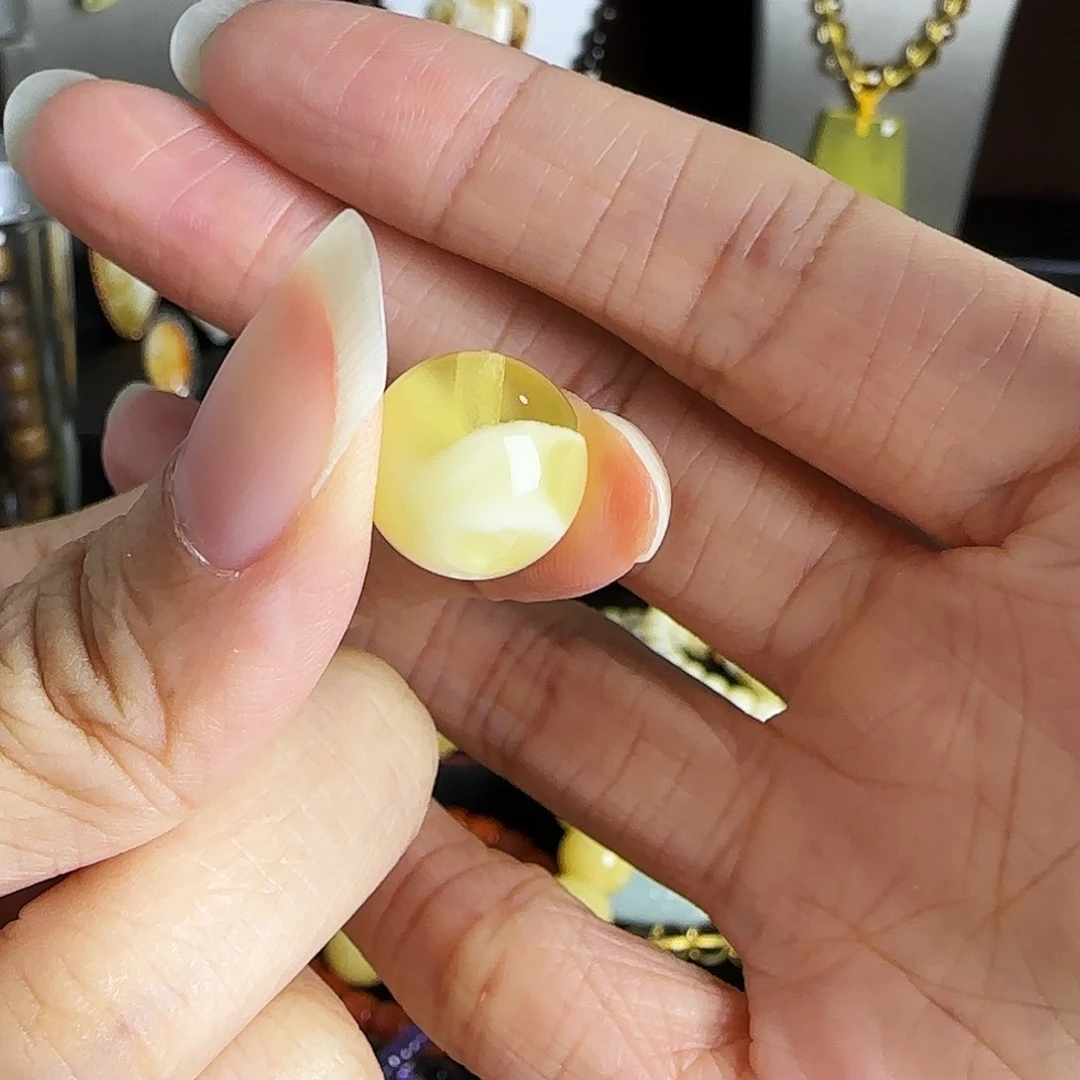 未镶嵌琥珀裸石蜜蜡瓷白单珠12.2mm