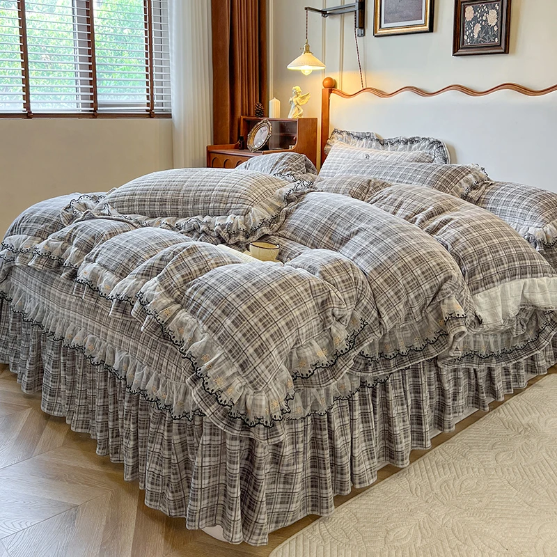 法式牛奶绒加厚四件套蕾丝床盖冬季韩式高克重双面绒花边被套被罩