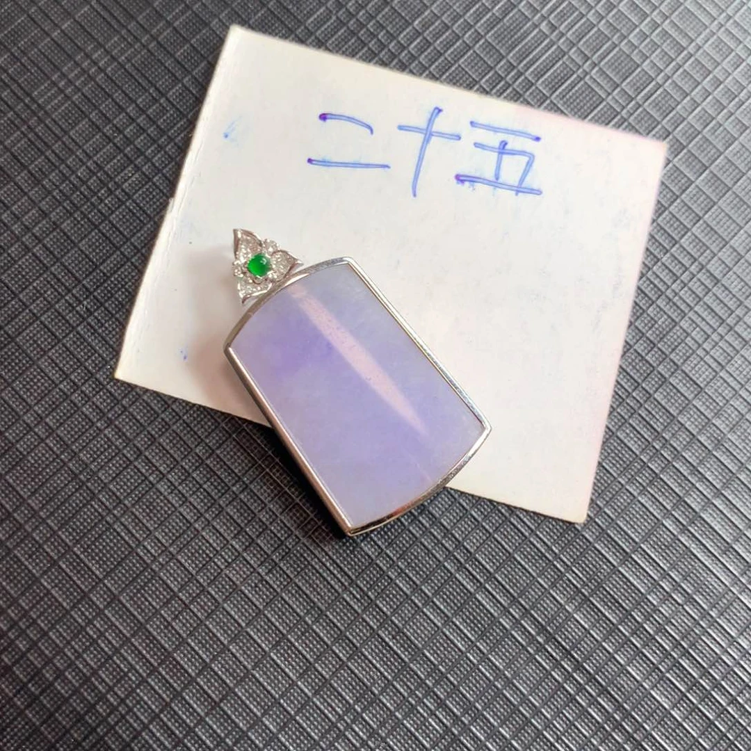 颈饰18K金镶嵌翡翠翡翠