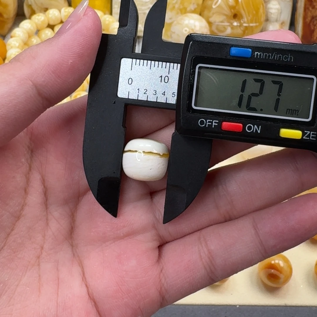 琥珀未镶嵌裸石老型