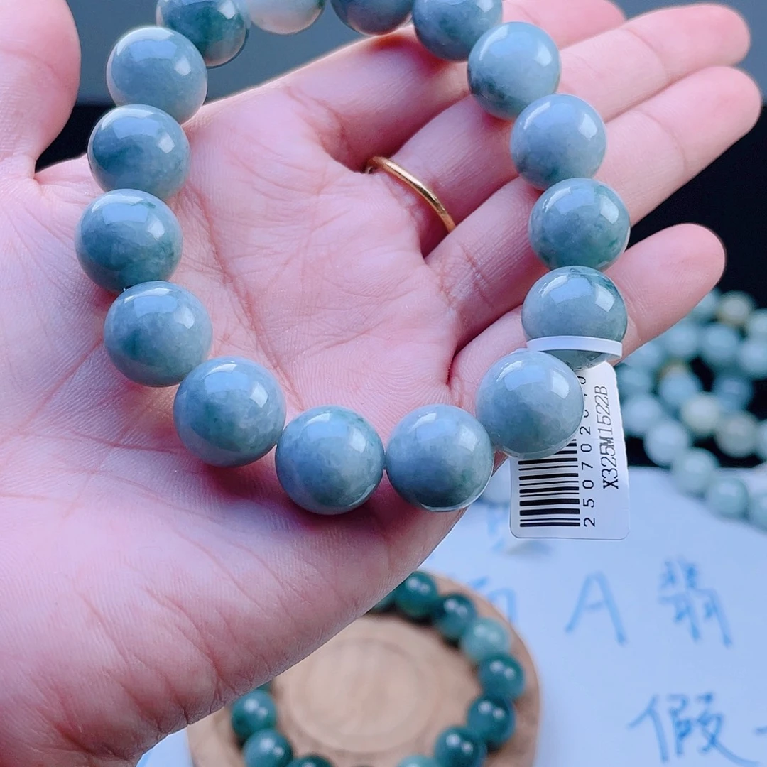 定制翡翠未镶嵌珠串