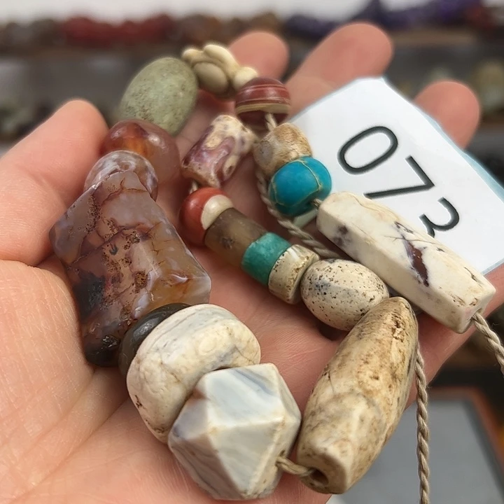 和田玉（糖玉）颈饰未镶嵌