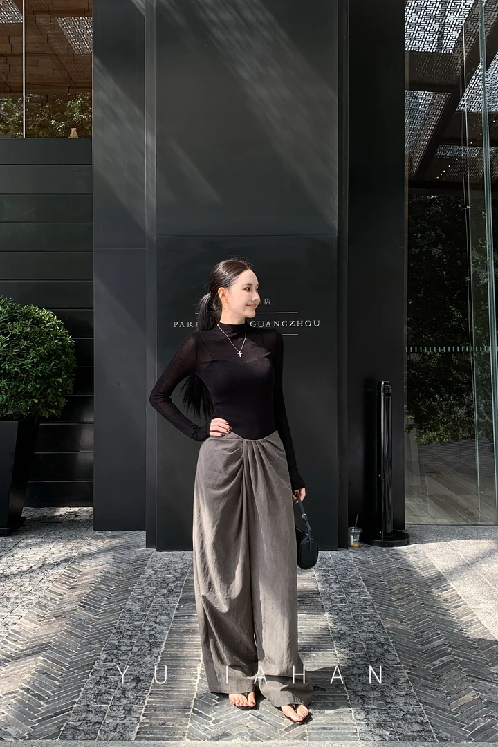 YUJIAHAN于佳含-显瘦天丝半高领微透长袖T恤+宽松阔腿休闲裤