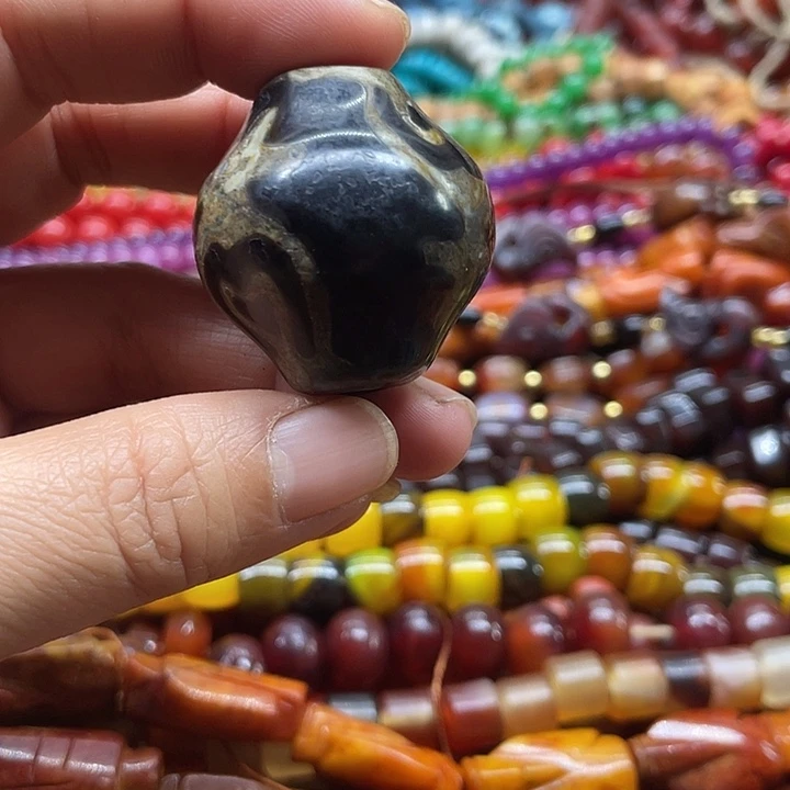 惠***馆玛瑙/玉髓未镶嵌项链手链喜欢就好