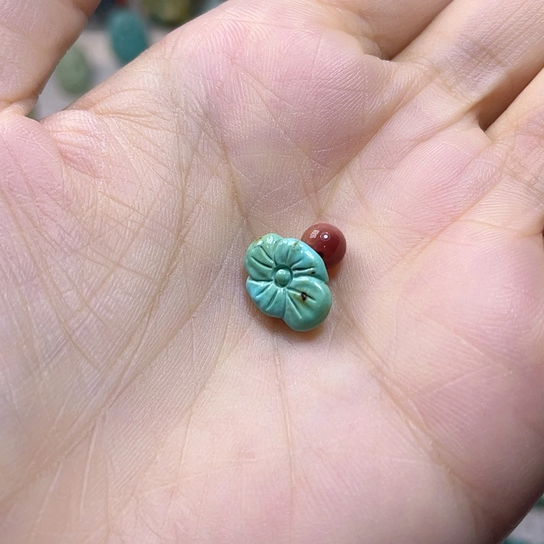 未镶嵌配饰南红玛瑙