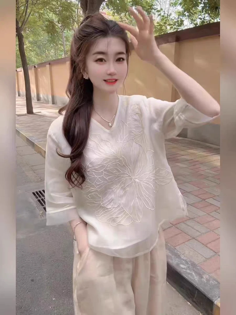 夏季爆款新中式复古文艺时尚刺绣小衫上衣时尚宽松大码小衫