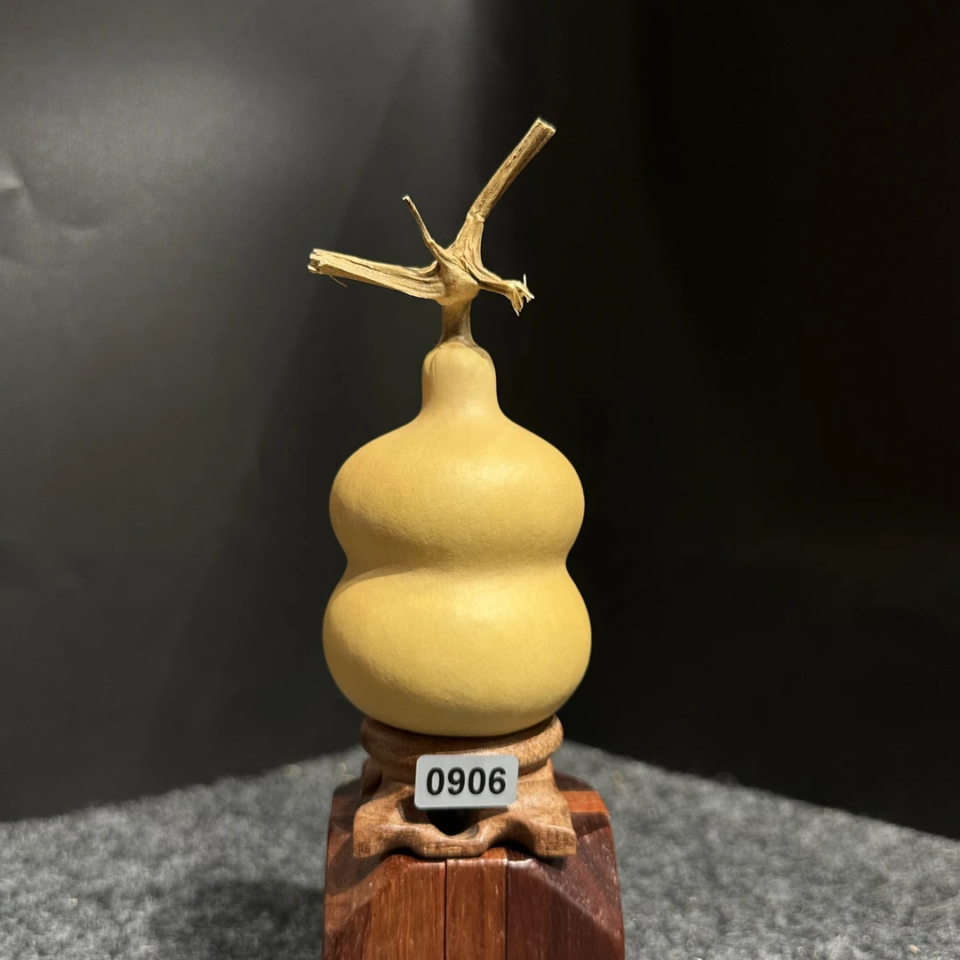0906号拍品（葫芦）
