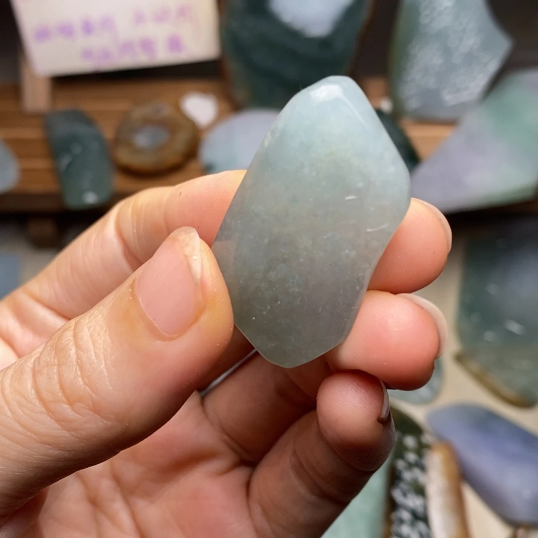 翡翠未镶嵌颈饰天然