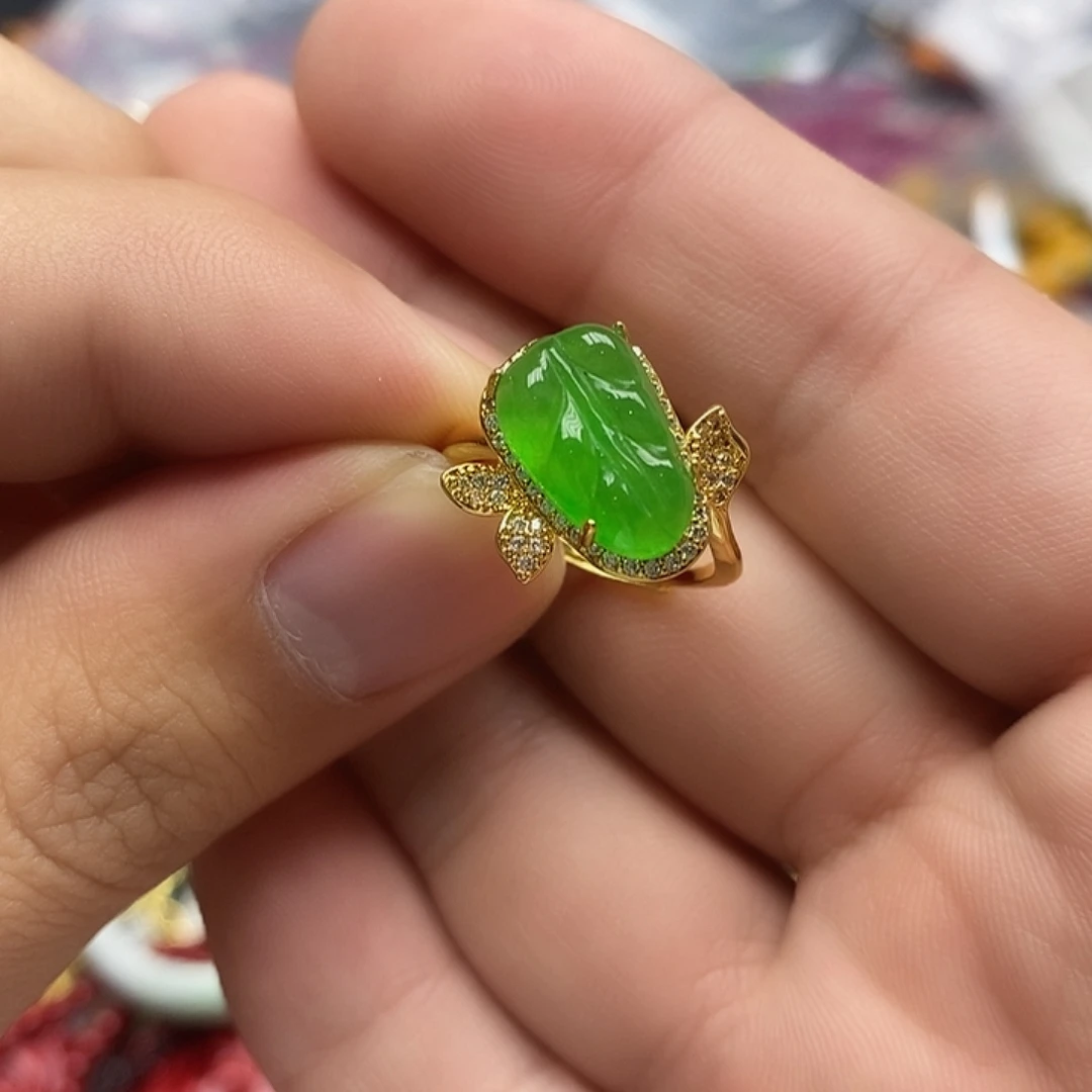 翡翠未镶嵌颈饰888