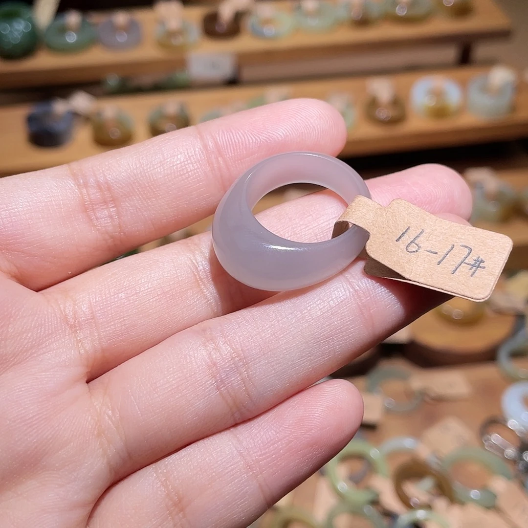 和田玉未镶嵌戒指17.9