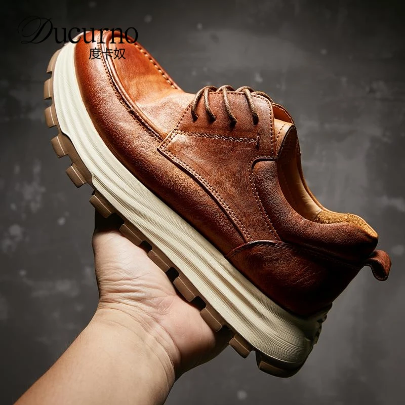 2025夏季透气马皮鞋工装复古软皮百搭时尚高端商务休闲运动鞋男潮