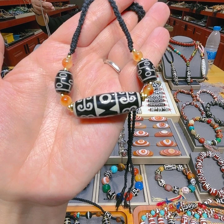 未镶嵌玛瑙/玉髓珠宝奇石