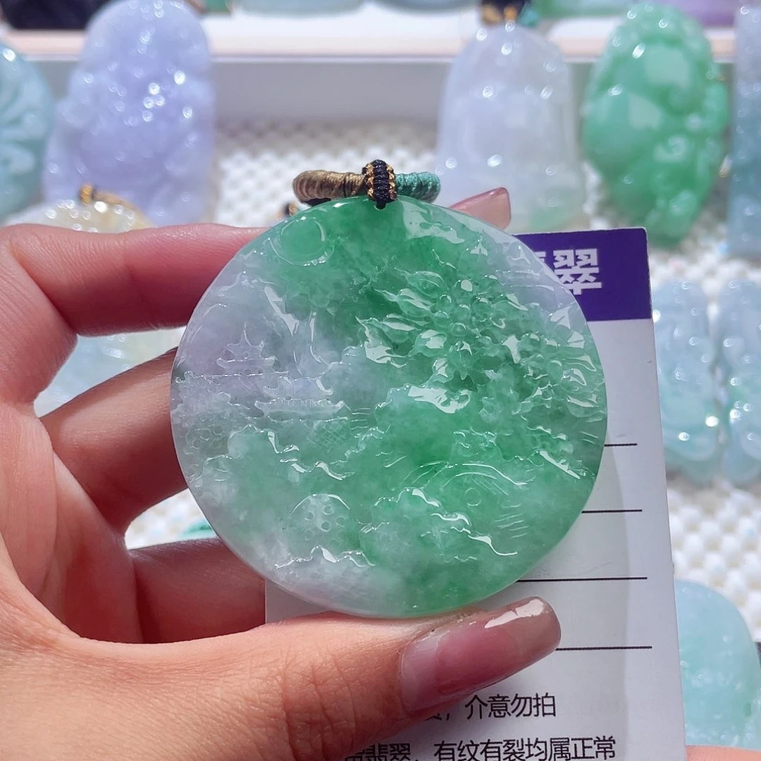 颈饰未镶嵌翡翠山水