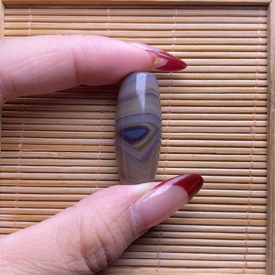 玛瑙/玉髓未镶嵌珠宝半成品