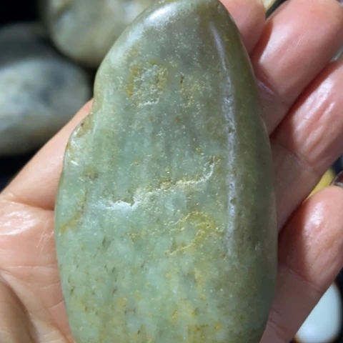 和田玉未镶嵌把件10