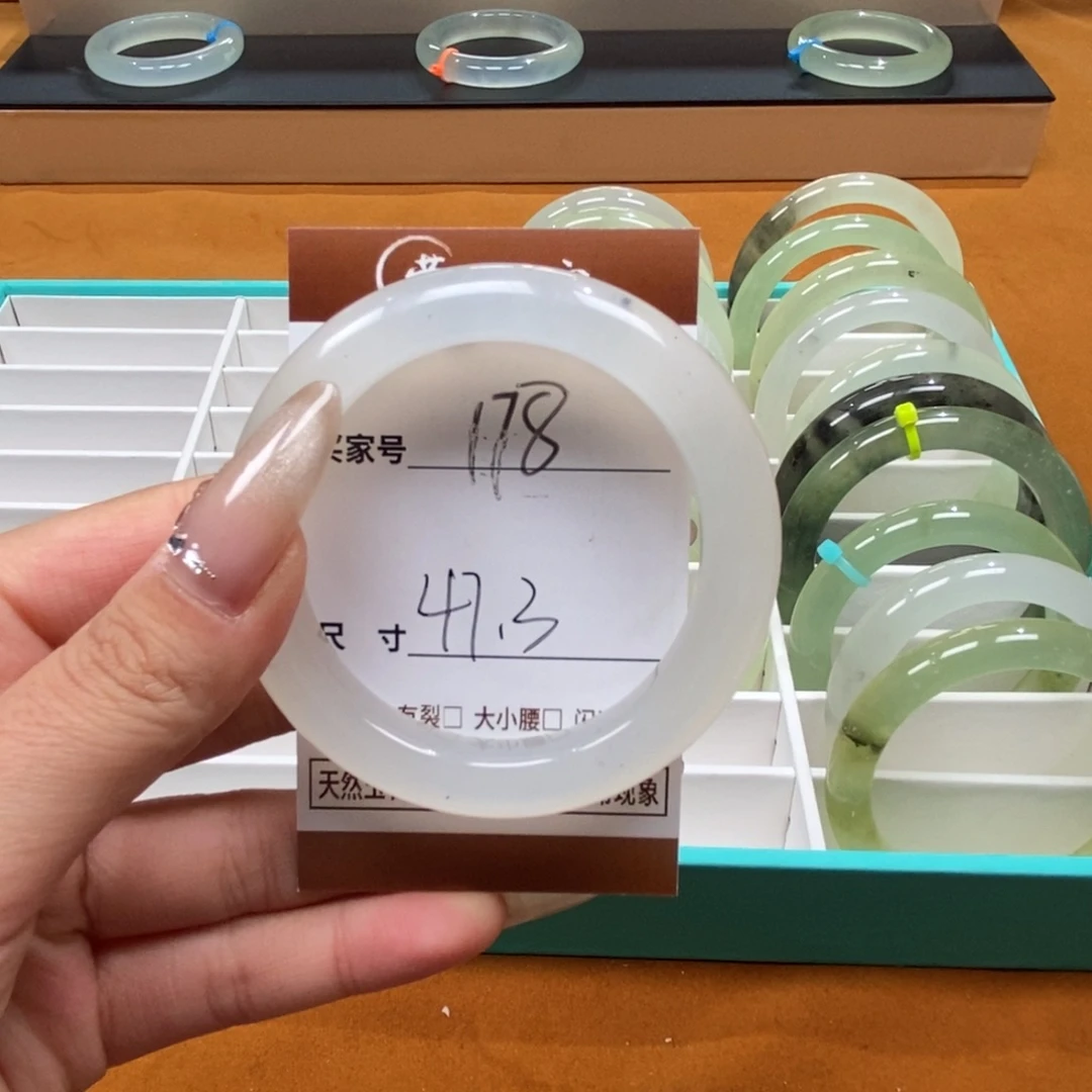 蛇纹石玉合金手镯