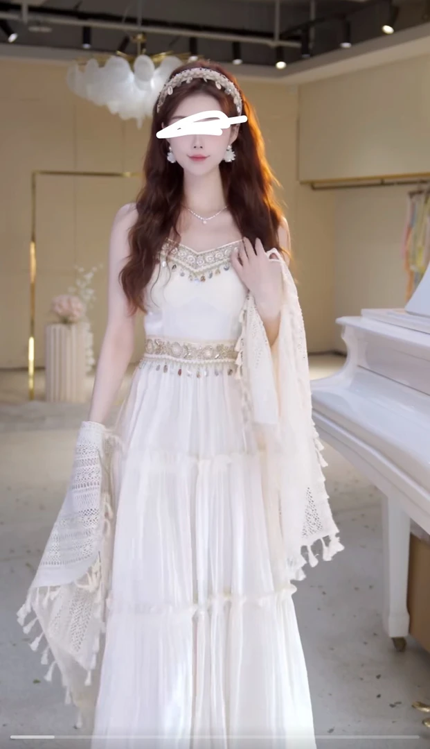 现货西域律动重工刺绣拼接吊带连衣裙度假裙＋披肩两件套装