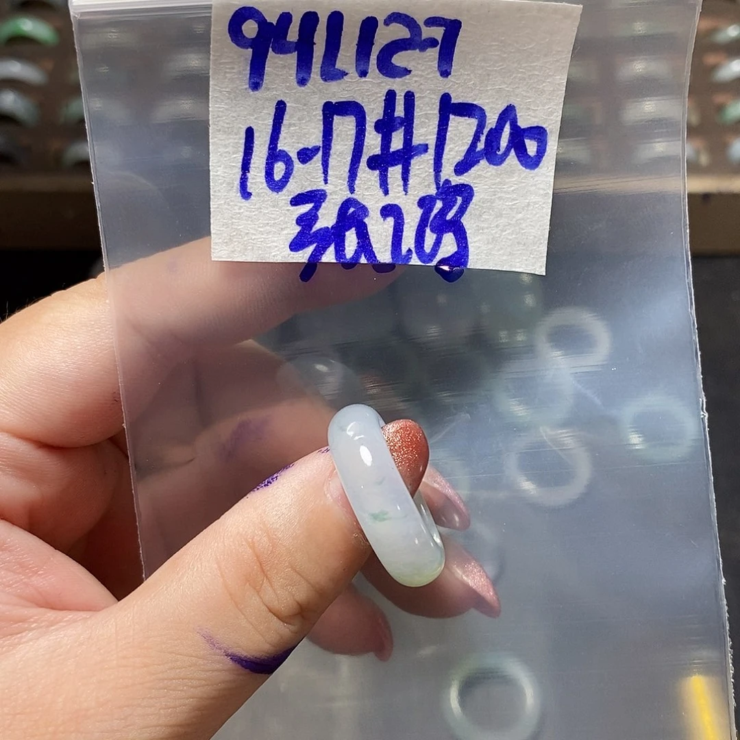 未镶嵌定制翡翠张*
