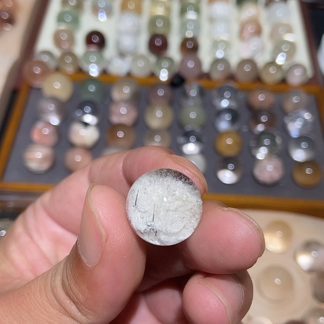 ****珠宝半成品未镶嵌水晶