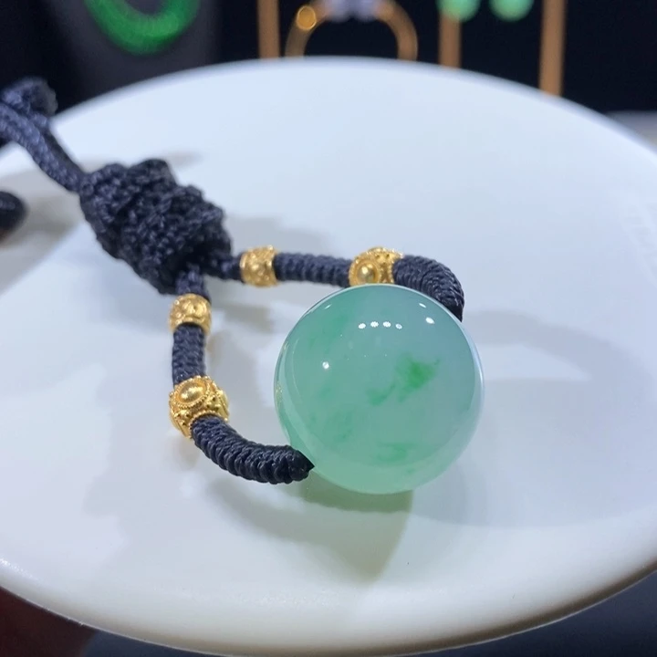 翡翠未镶嵌吊坠(不含链)翡翠冰飘绿珠卡19.3