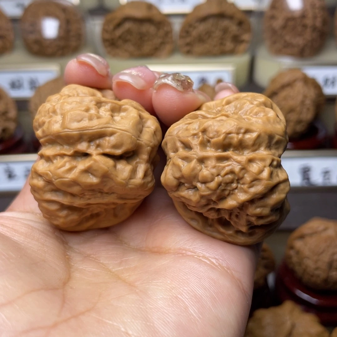 文玩核桃把件用****1蛤蟆头38左右