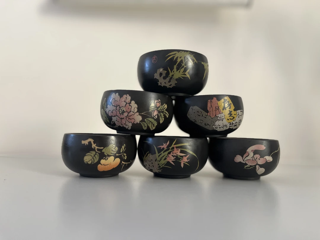 建水紫陶阴刻阳填手工小杯子/随机选一个