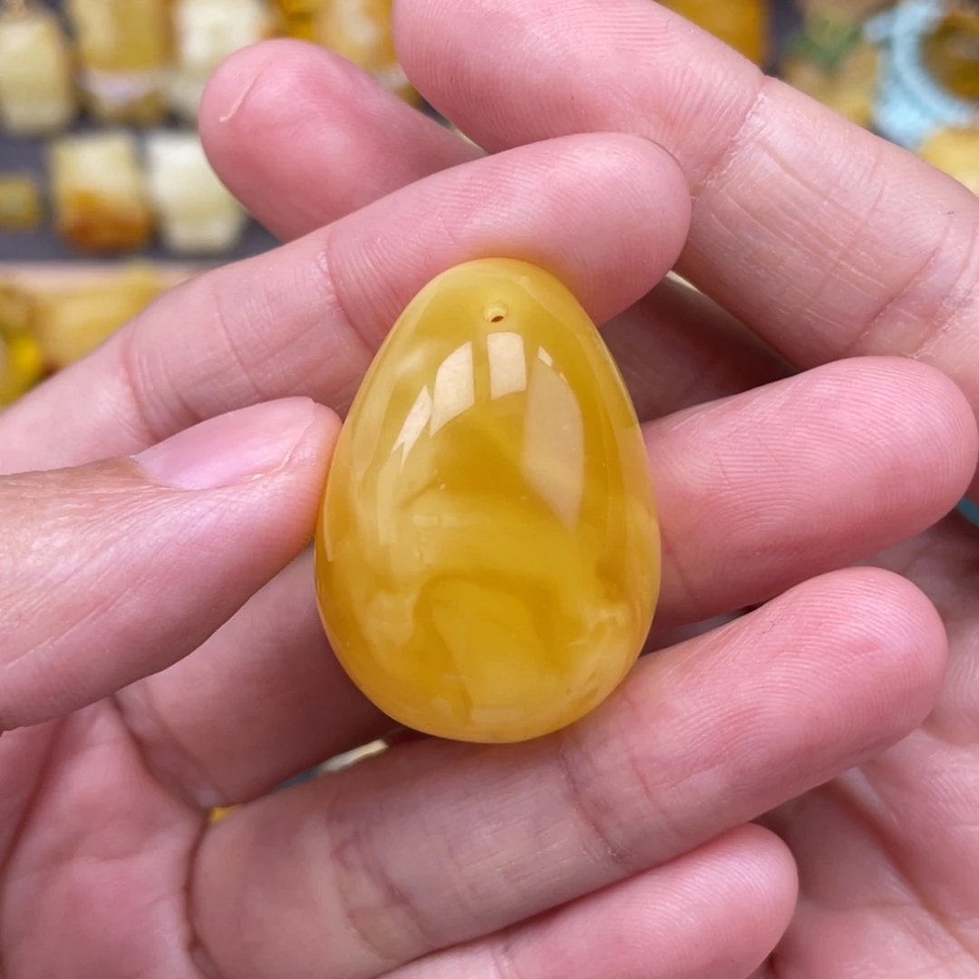 裸石琥珀未镶嵌蜜蜡