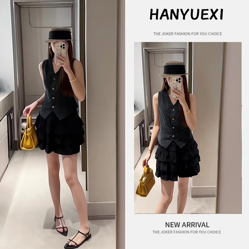 夏季一整套女装2025新款韩版减龄时尚显瘦气质无袖上衣短裙两件套