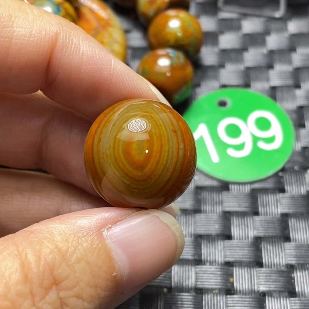 未镶嵌颈饰玛瑙/玉髓玉**雅