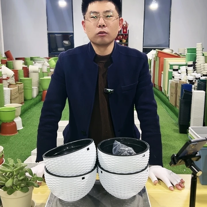 微瑕编织吊篮口17高11白色4套
