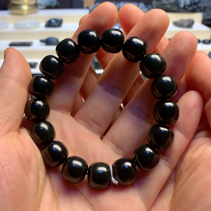 手链未镶嵌和田玉兵