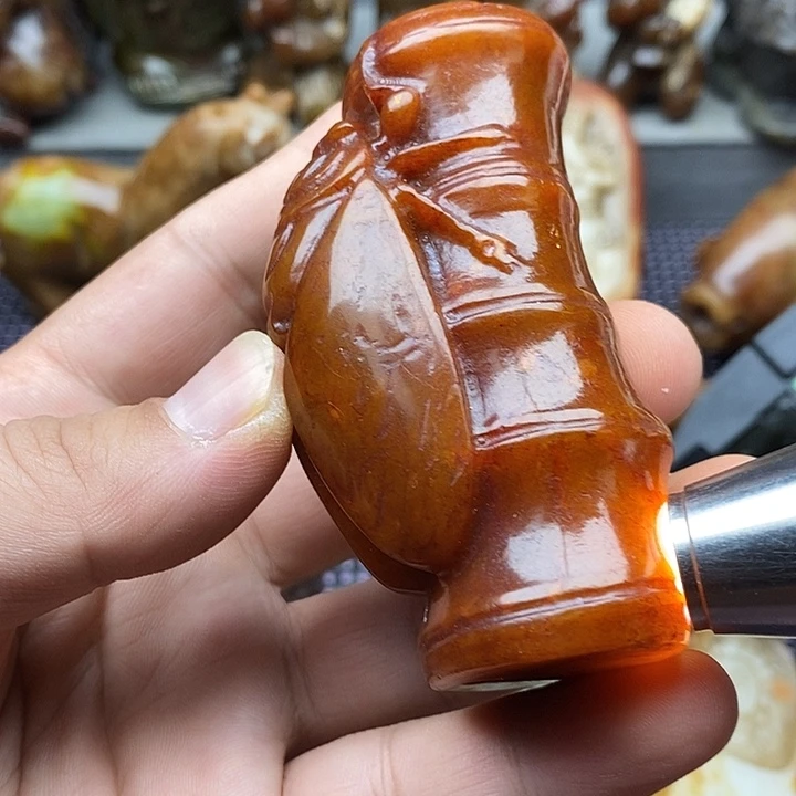 未镶嵌蛇纹石玉颈饰