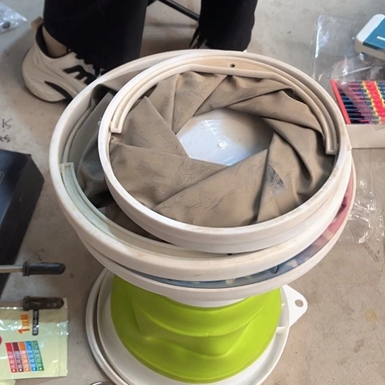 瑕疵打水桶布折叠有土脏两个