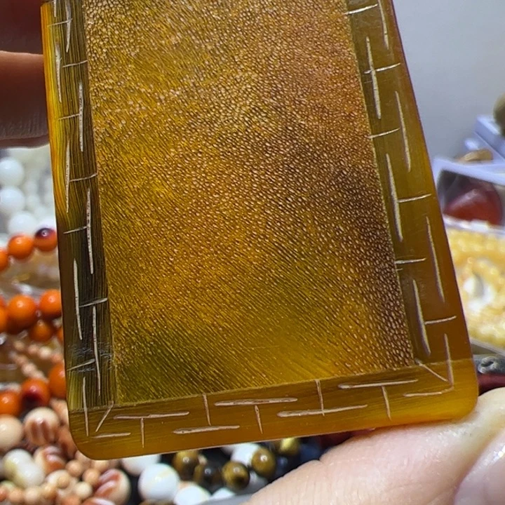 木质非金属纯黄西方牌子