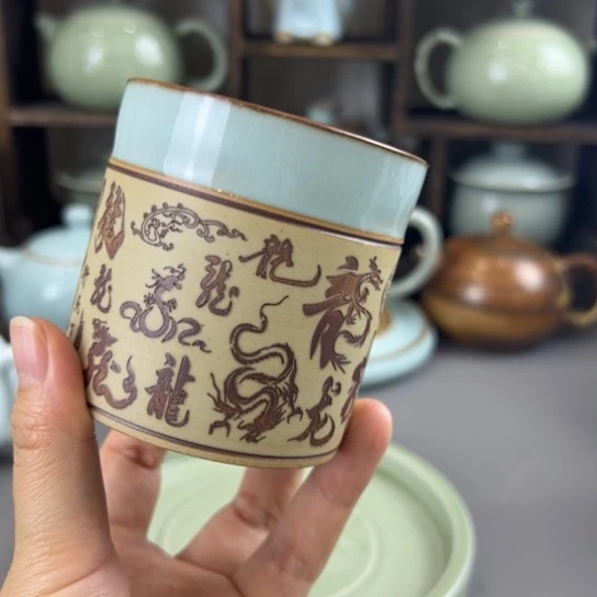 瓷片微瑕，不带礼盒，天青色