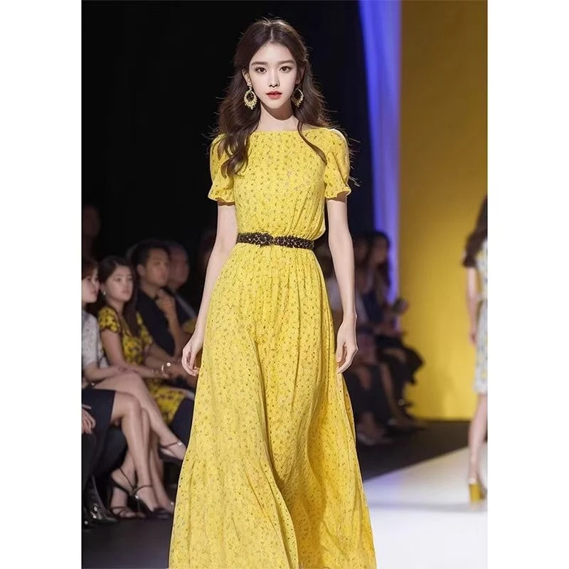 黄色碎花连衣裙夏季女2024长款法式小个子好看气质收腰显瘦长裙