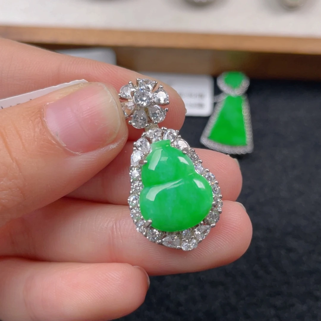 翡翠颈饰银S925镶嵌j j j j j