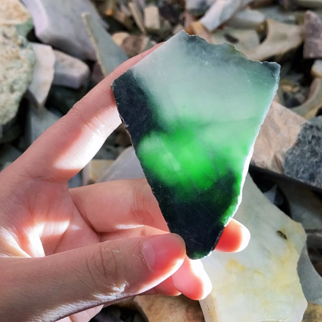 翡翠未镶嵌颈饰天然翡翠