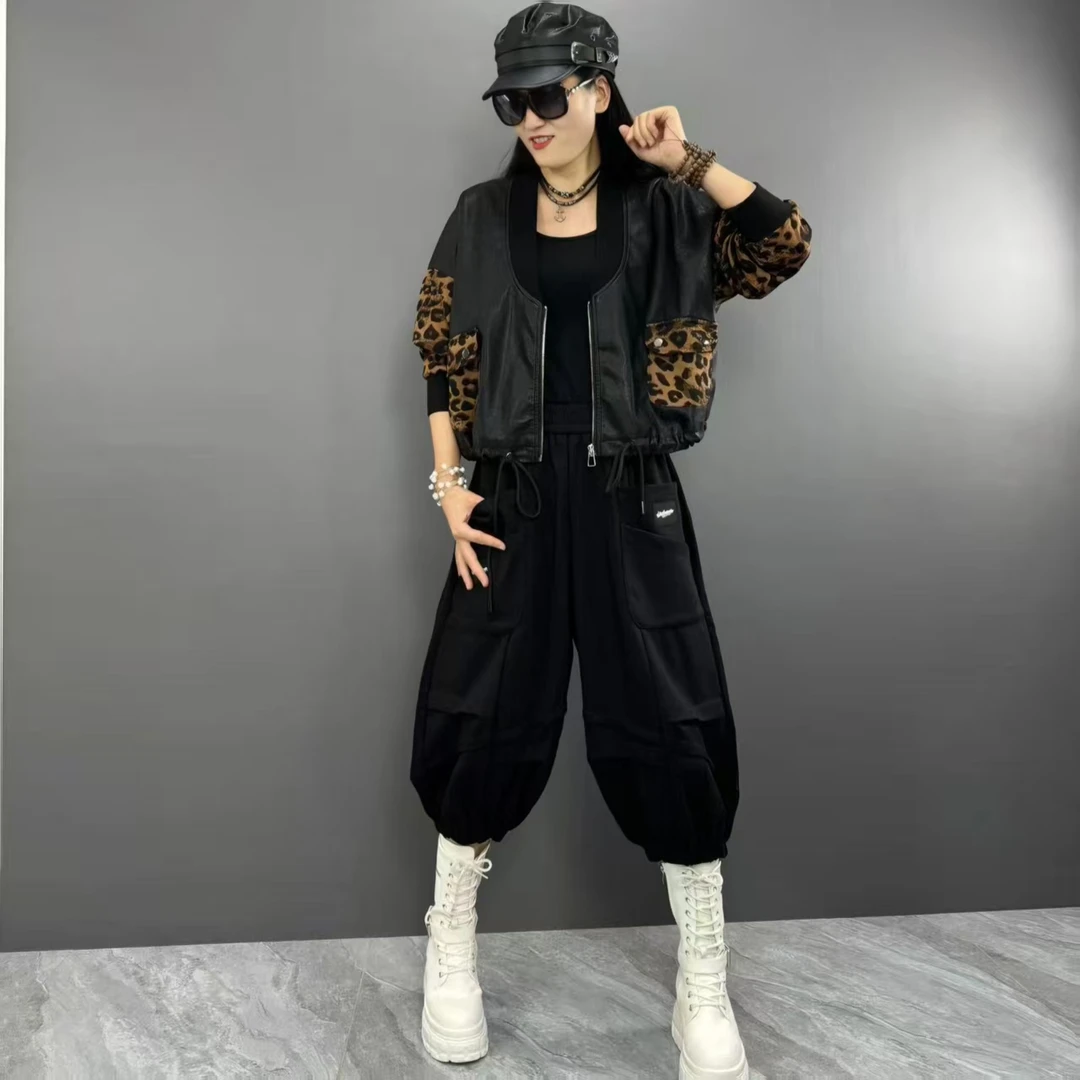 秋季新款个性时尚潮流百搭拼接短款皮衣外套、时尚个性褶皱灯笼裤