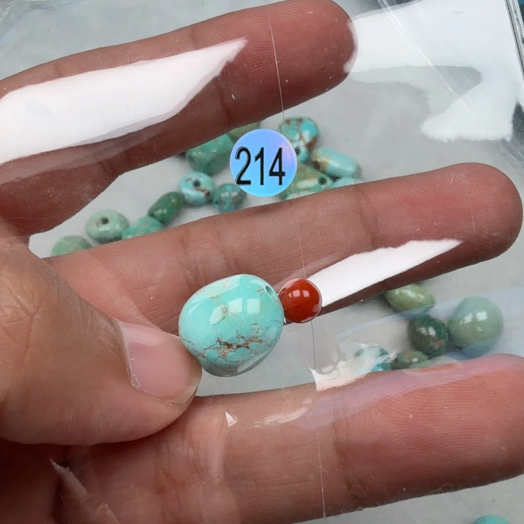 南红玛瑙未镶嵌珠宝奇石