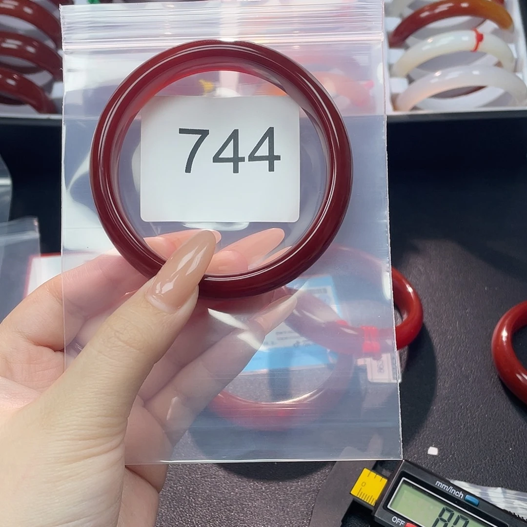 玛瑙/玉髓未镶嵌手镯62-C744