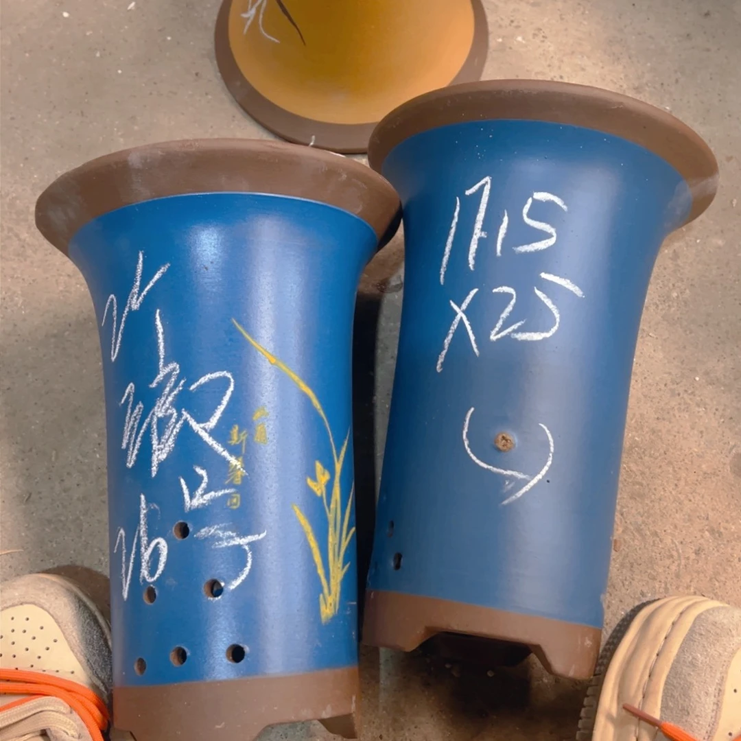 紫砂26………………………………