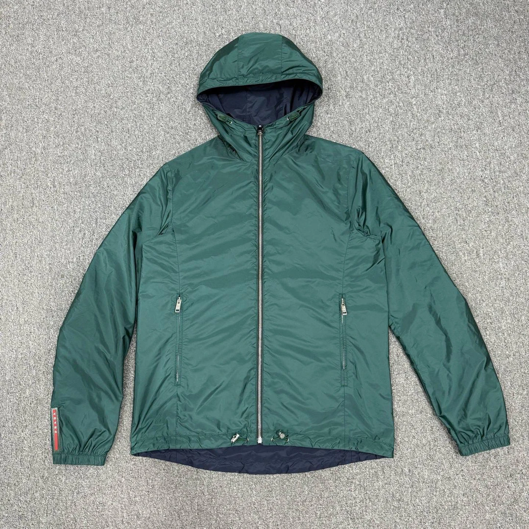 99新 Prada/普拉达 14287918 下摆logo双面穿拉链外套 48码99新