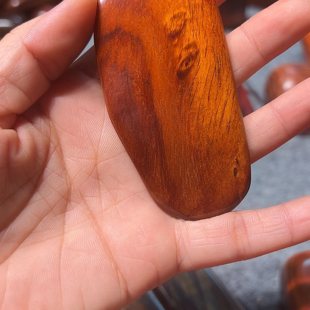 s***s交趾黄檀（大红酸枝）