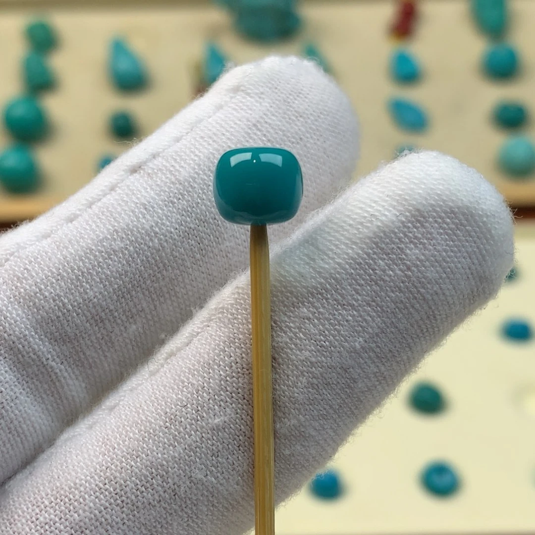 绿松石未镶嵌绿松石