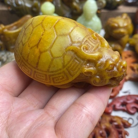 蛇纹石玉未镶嵌颈饰104
