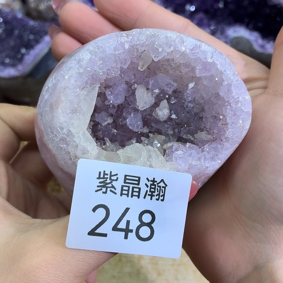 未镶嵌水晶大型摆件（非配饰）