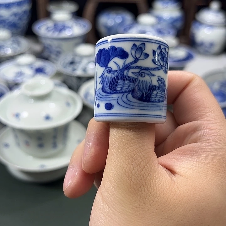 柴窑鸳鸯戏水扳指盖置